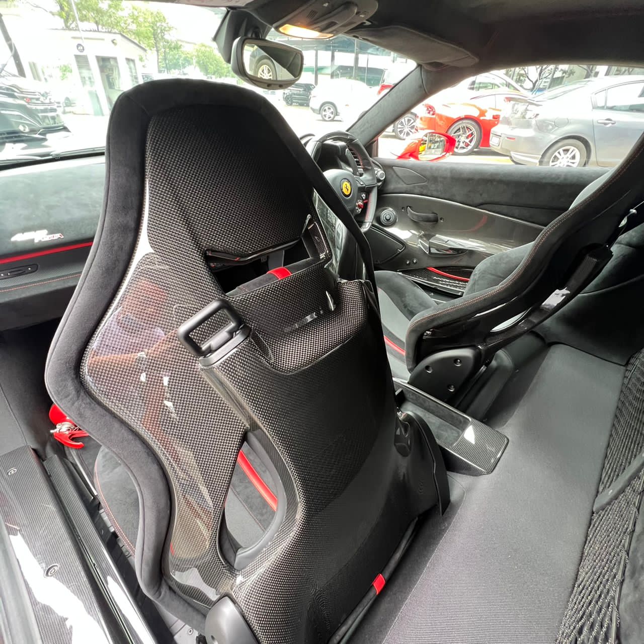 2019 FERRARI 488 PISTA