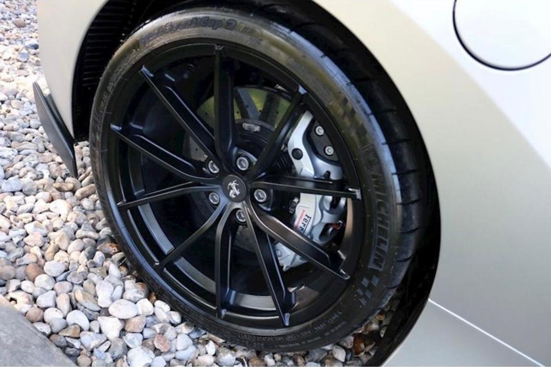 2019 FERRARI 488 PISTA