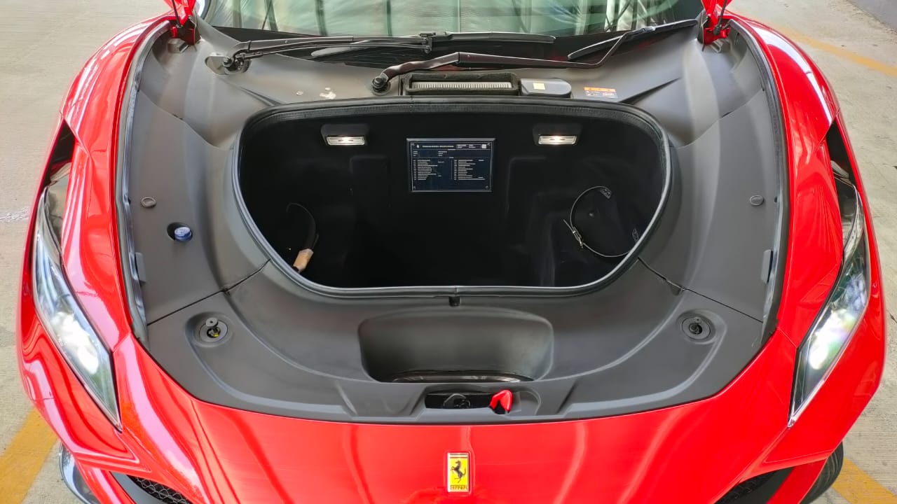 2020 FERRARI F8 TRIBUTO V8