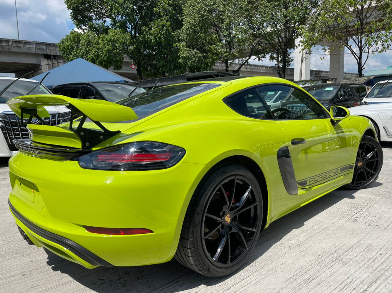 2018 PORSCHE CAYMAN 718
