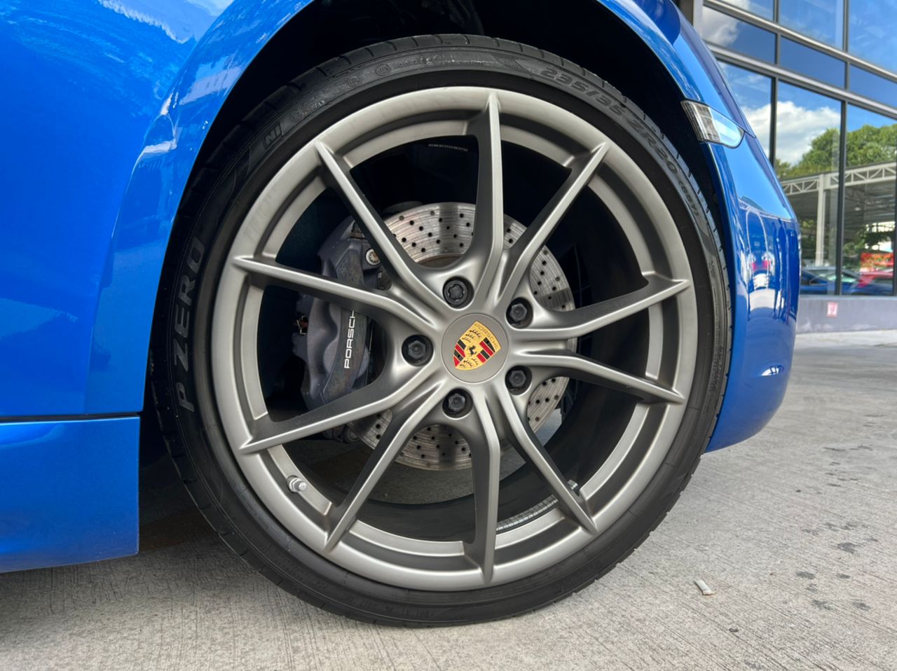 2017 PORSCHE CAYMAN 718