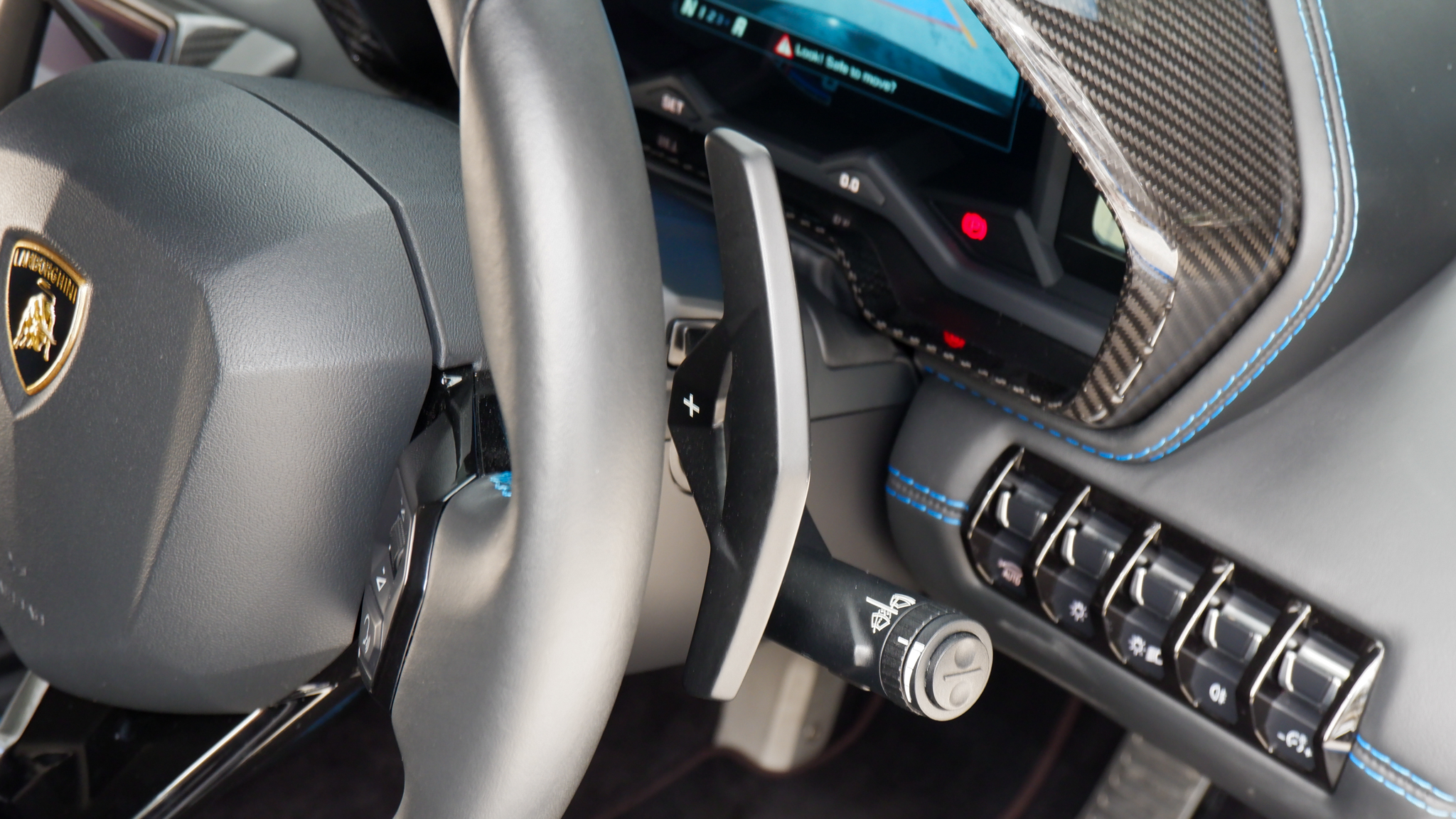 2017 LAMBORGHINI AVENTADOR S LP740-4