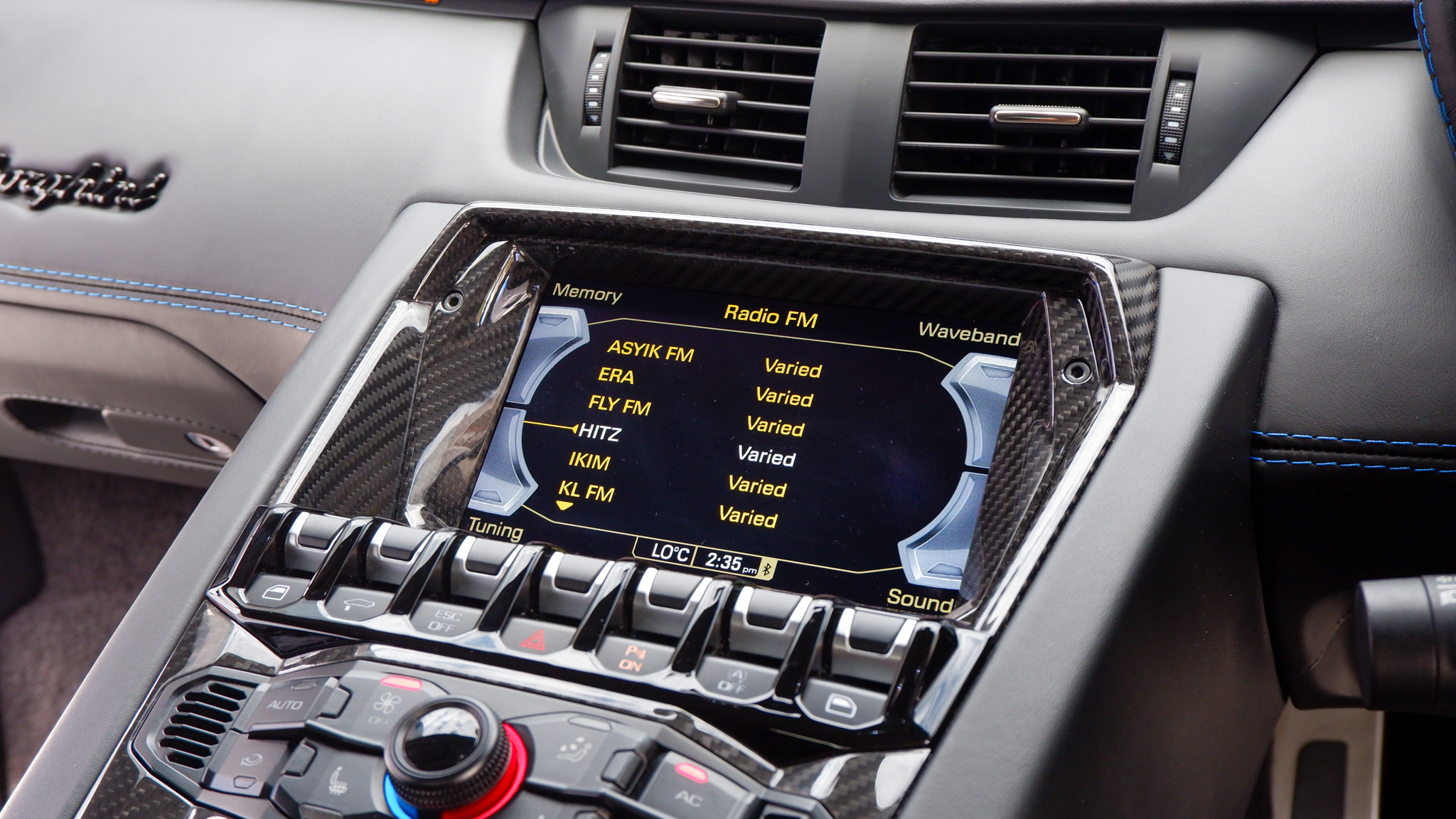 2017 LAMBORGHINI AVENTADOR S LP740-4