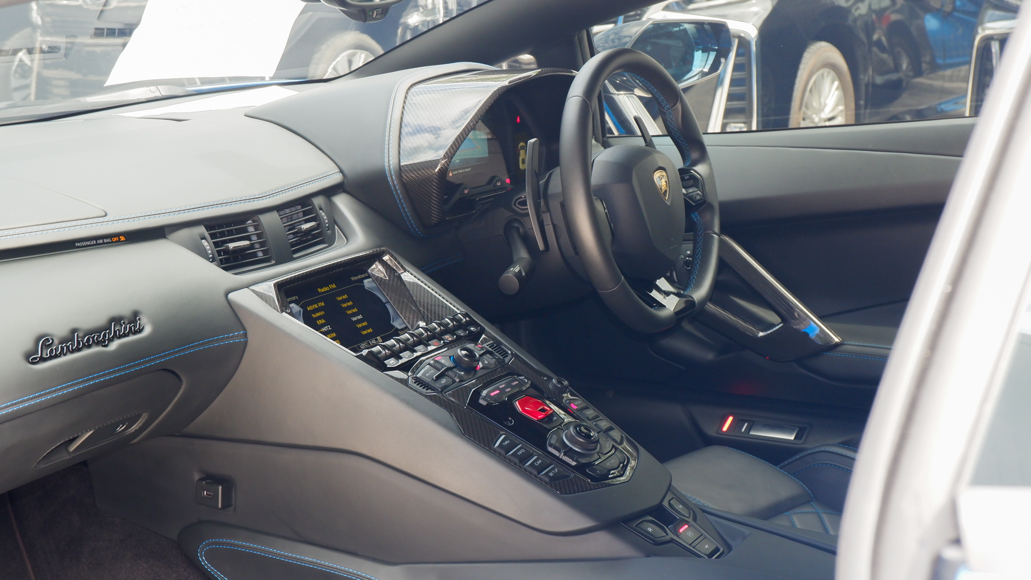 2017 LAMBORGHINI AVENTADOR S LP740-4