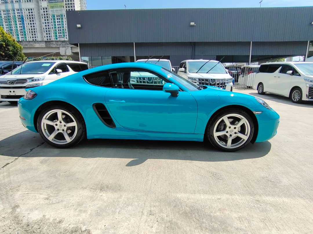 2017 PORSCHE CAYMAN 718