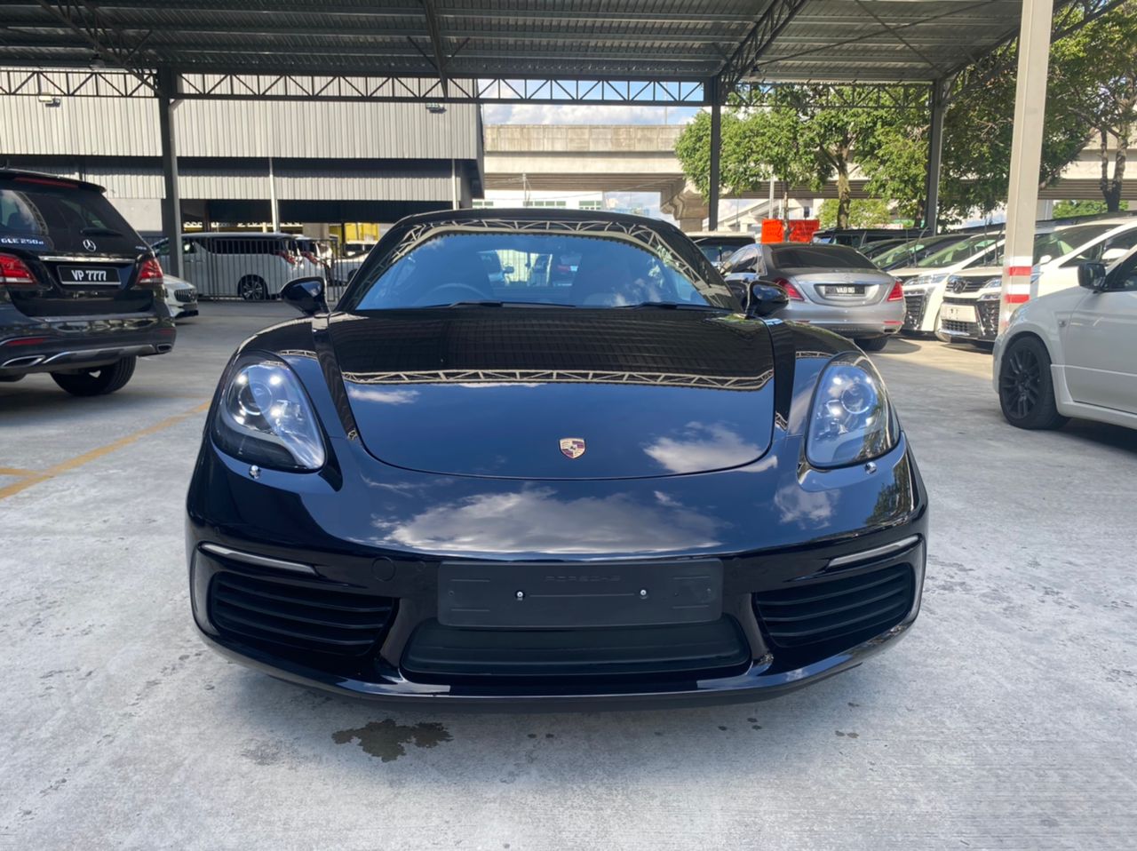 2018 PORSCHE CAYMAN 718