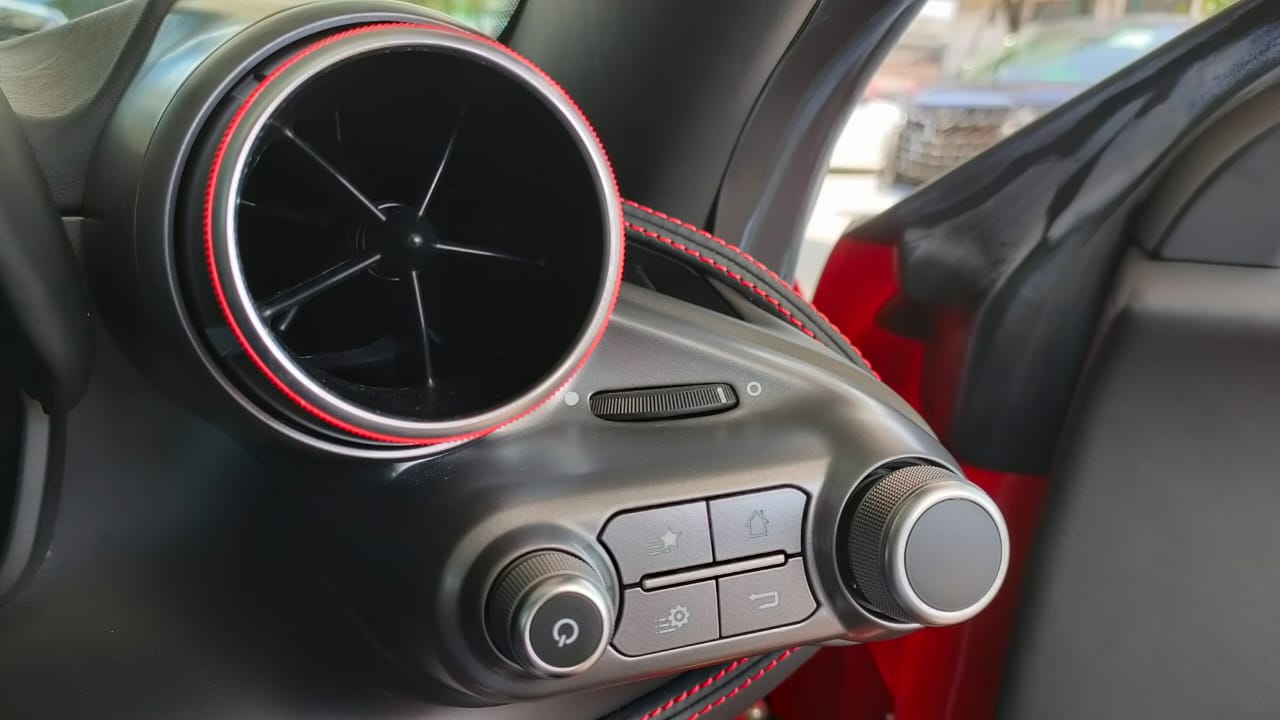 2020 FERRARI F8 TRIBUTO V8