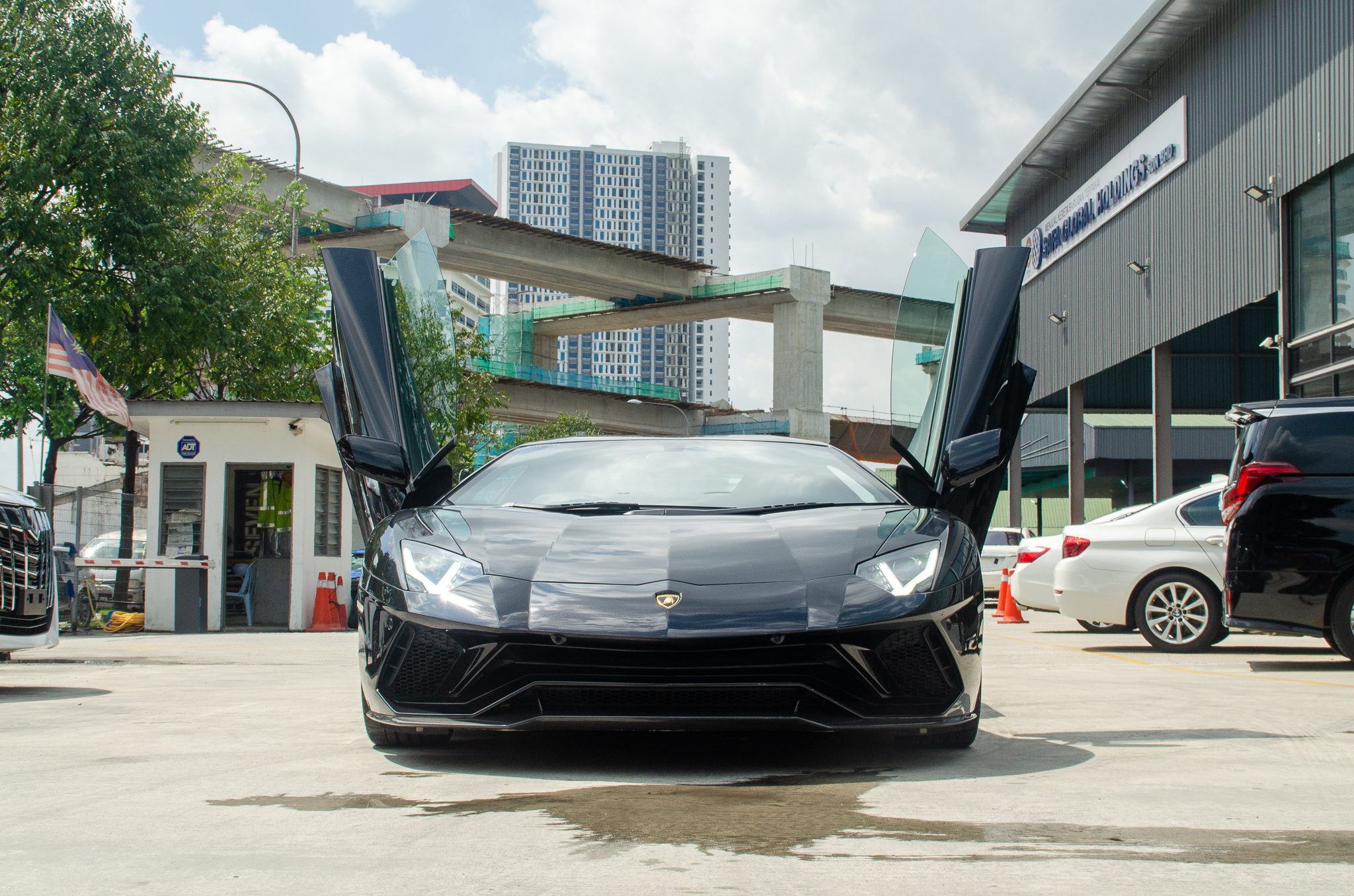 2017 LAMBORGHINI AVENTADOR S LP740-4