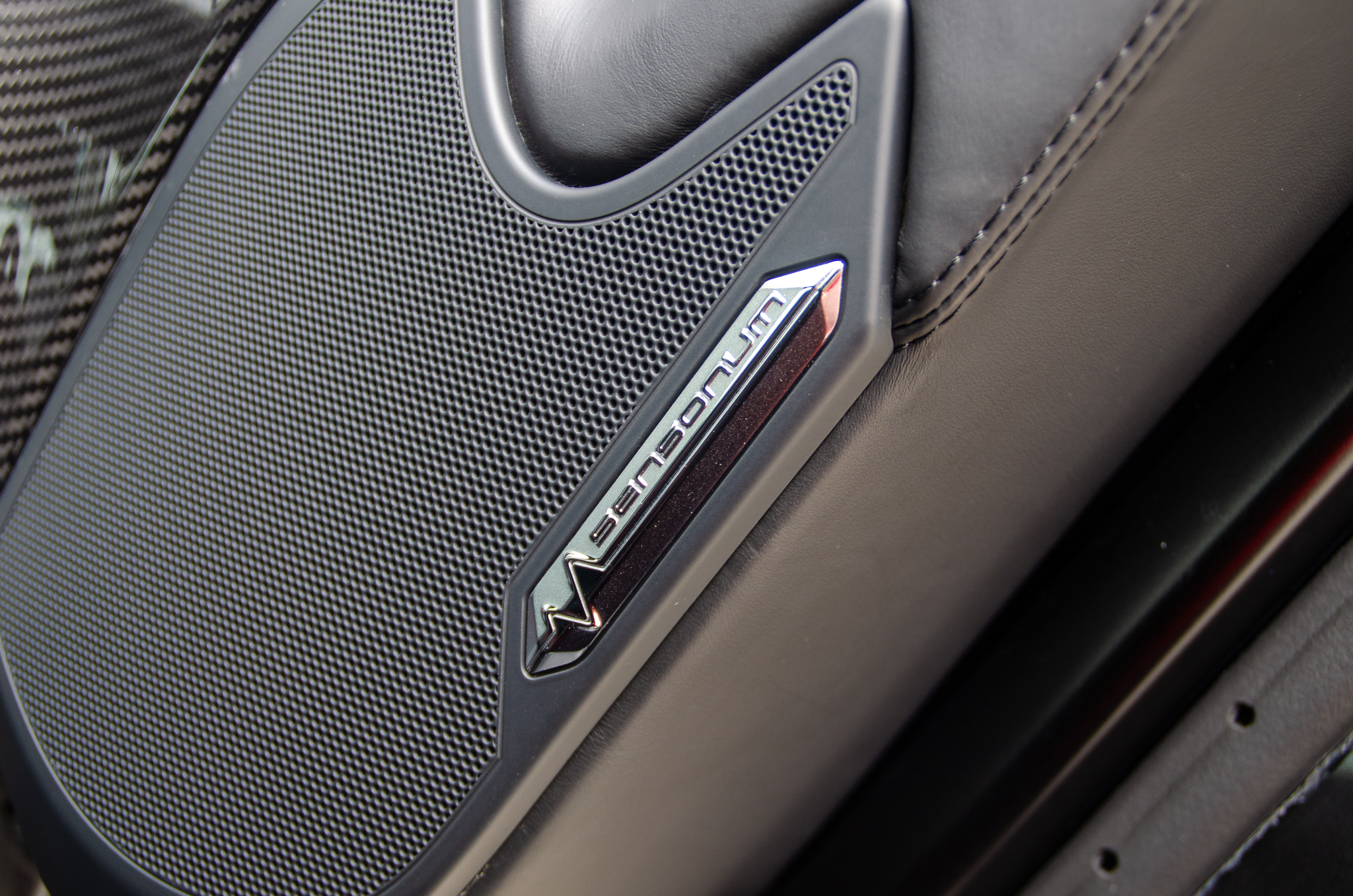 2017 LAMBORGHINI AVENTADOR S LP740-4