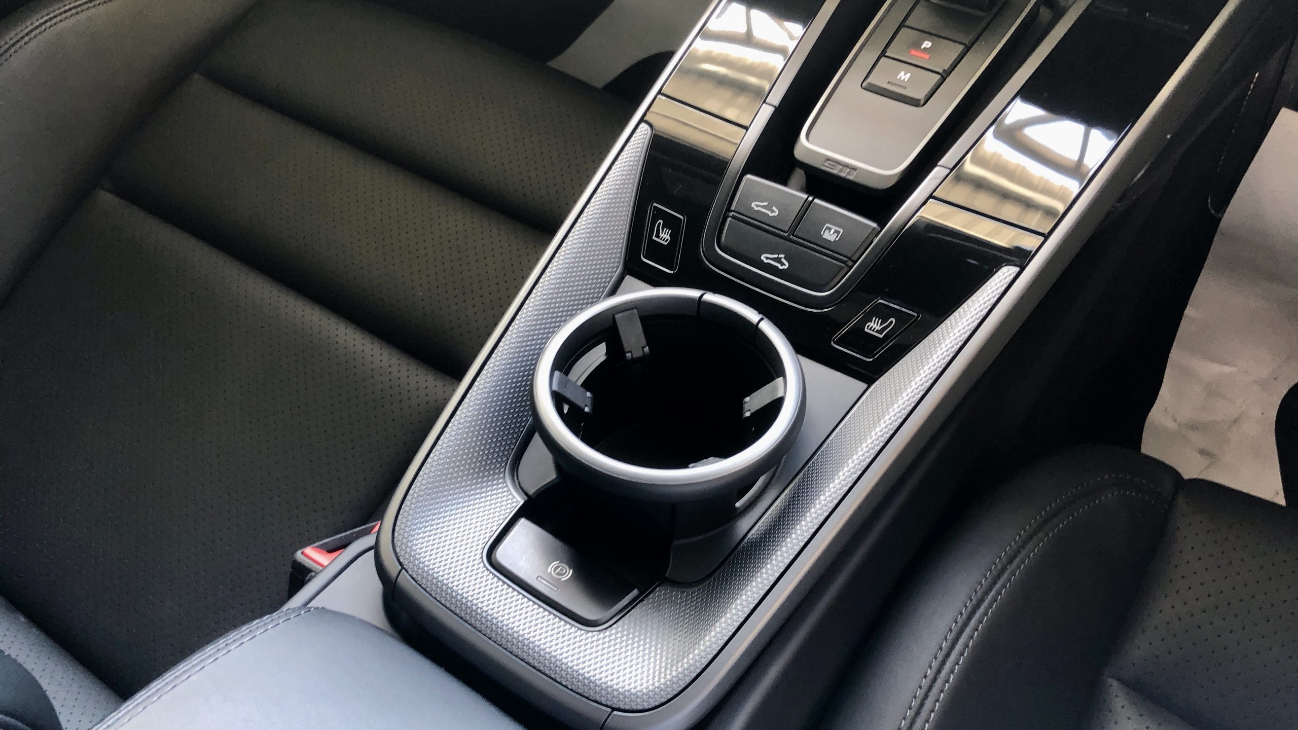 2019 PORSCHE 911 992 CARRERA 4S