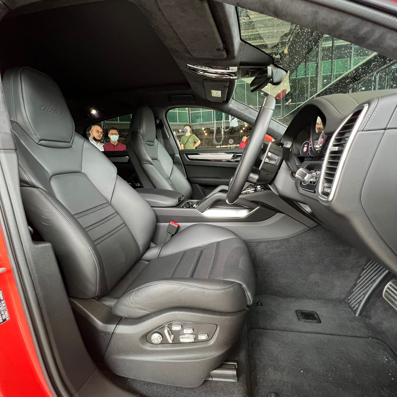 2020 PORSCHE CAYENNE COUPE TURBO