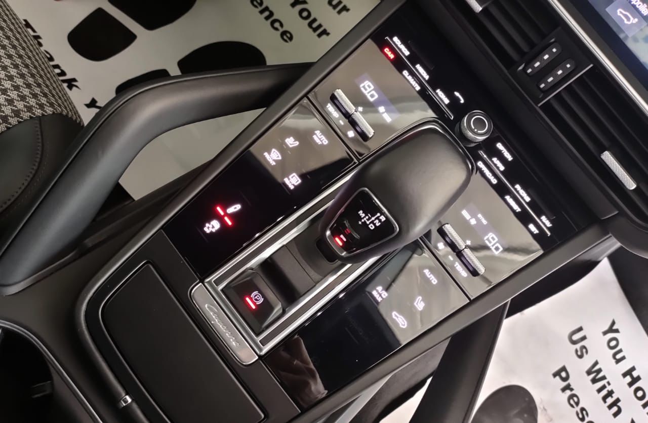 2020 PORSCHE CAYENNE S COUPE