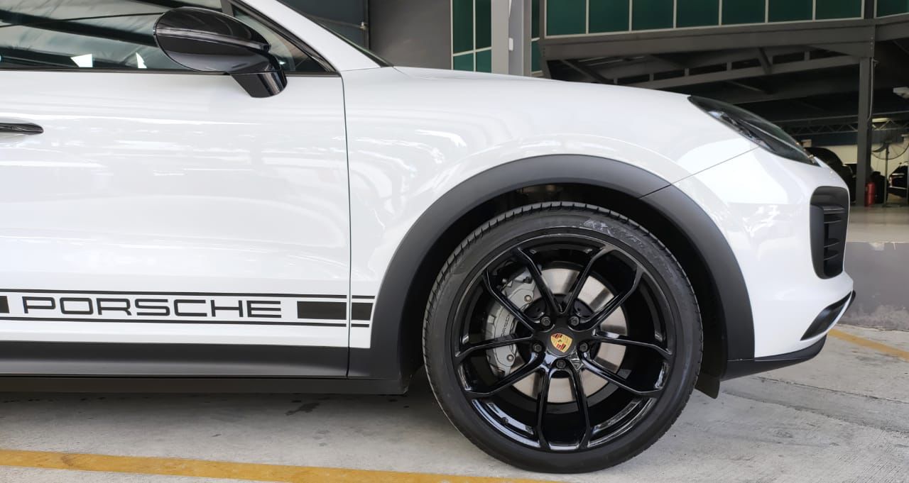 2020 PORSCHE CAYENNE S COUPE