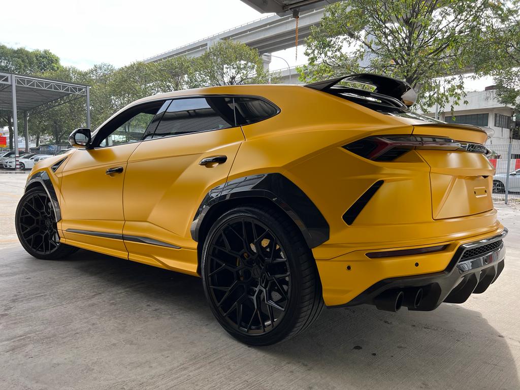 2018 LAMBORGHINI URUS URBAN PACKAGE