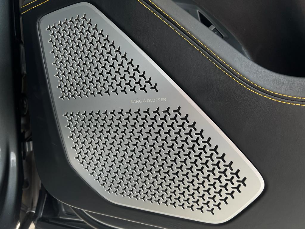 2018 LAMBORGHINI URUS URBAN PACKAGE