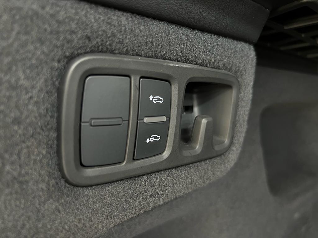 2018 LAMBORGHINI URUS URBAN PACKAGE