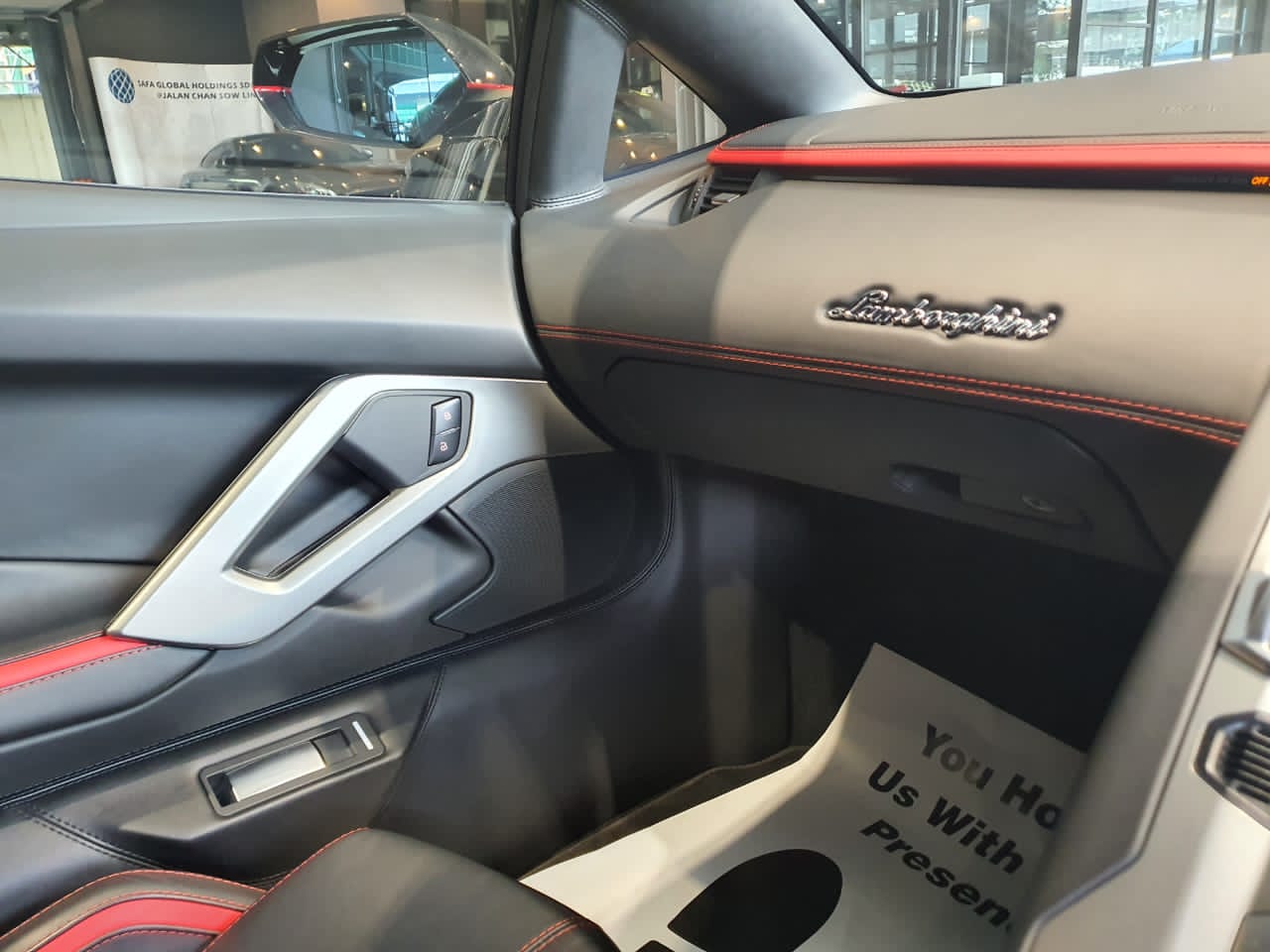 2017 LAMBORGHINI AVENTADOR S LP740-4