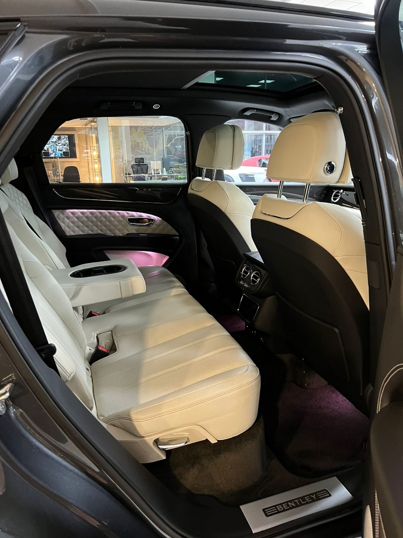 2021 BENTLEY BENTAYGA 4.0L V8