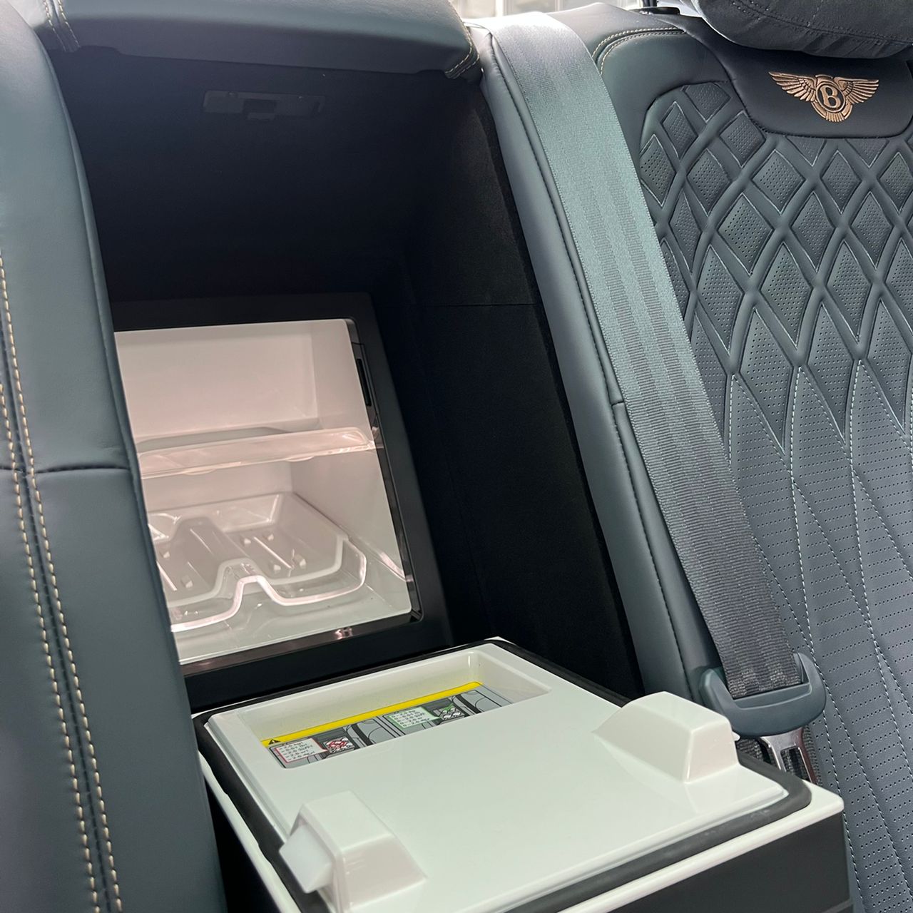 2020 BENTLEY FLYING SPUR 4.0L V8