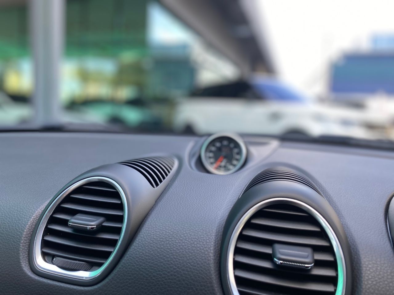 2018 PORSCHE CAYMAN 718