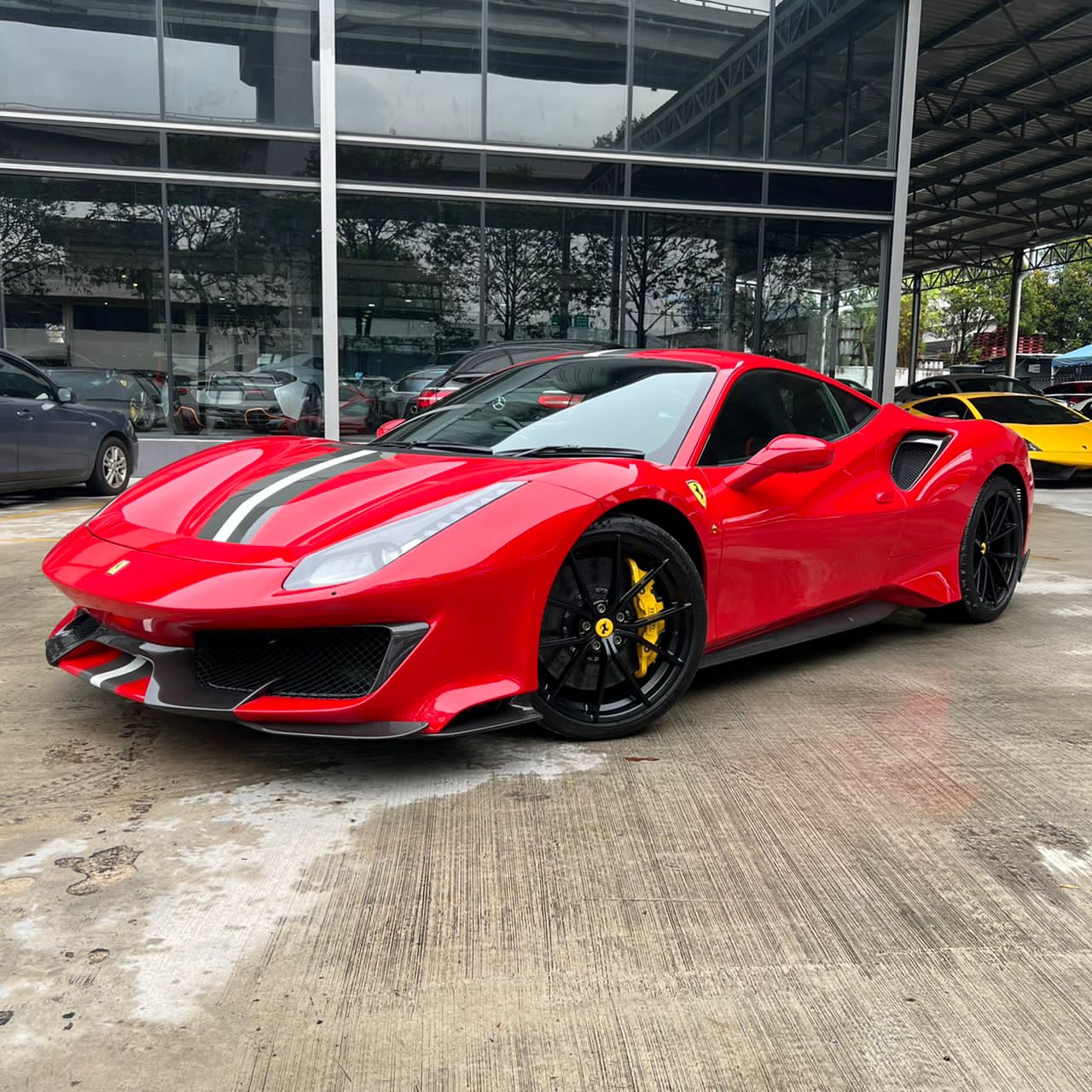 2019 FERRARI 488 PISTA