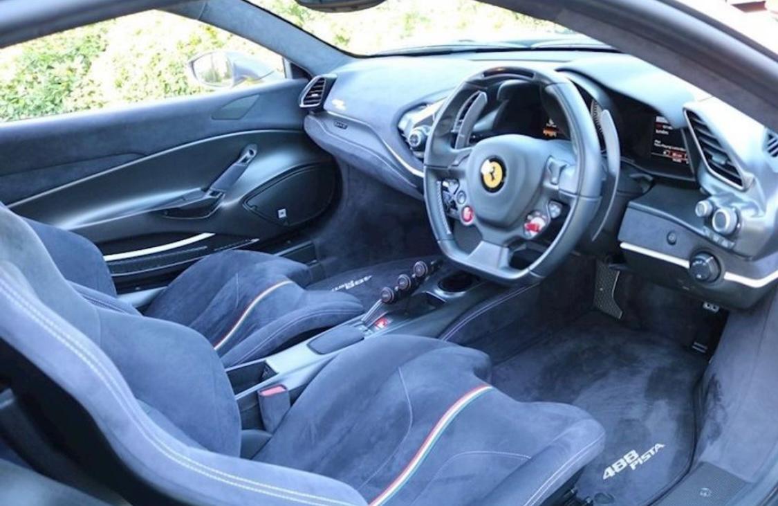 2019 FERRARI 488 PISTA