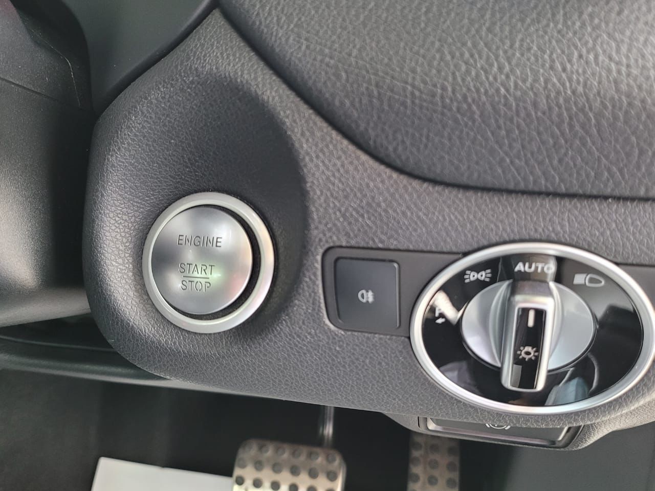 2017 MERECEDES BENZ CLA200 AMG (LOCAL)