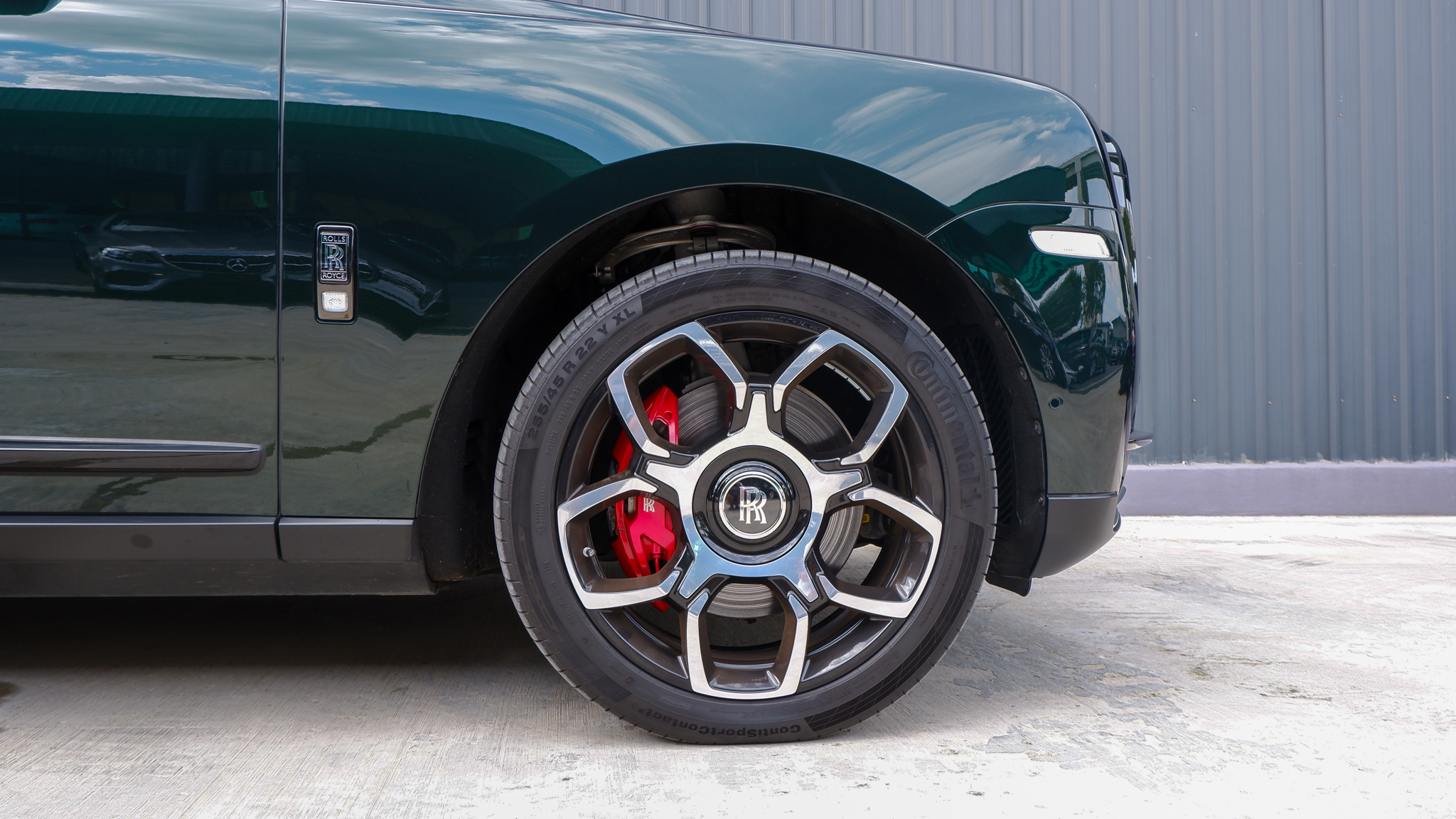 2019 ROLLS ROYCE CULLINAN