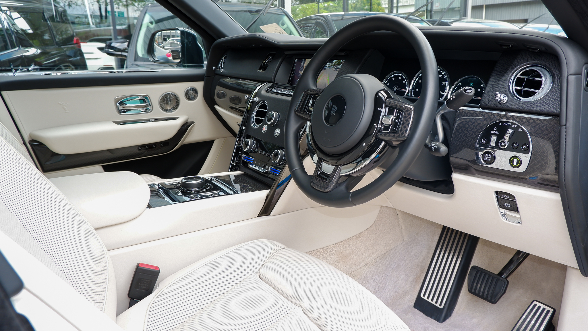 2019 ROLLS ROYCE CULLINAN