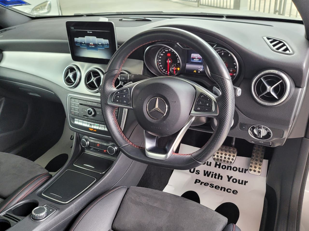 2017 MERECEDES BENZ CLA200 AMG (LOCAL)