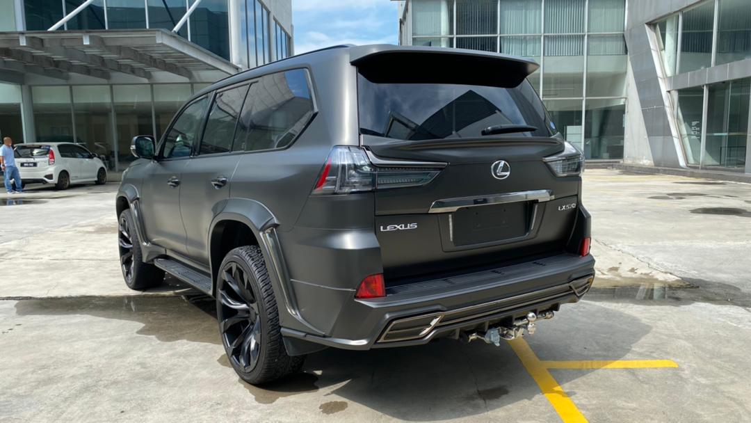 2020 LEXUS LX570