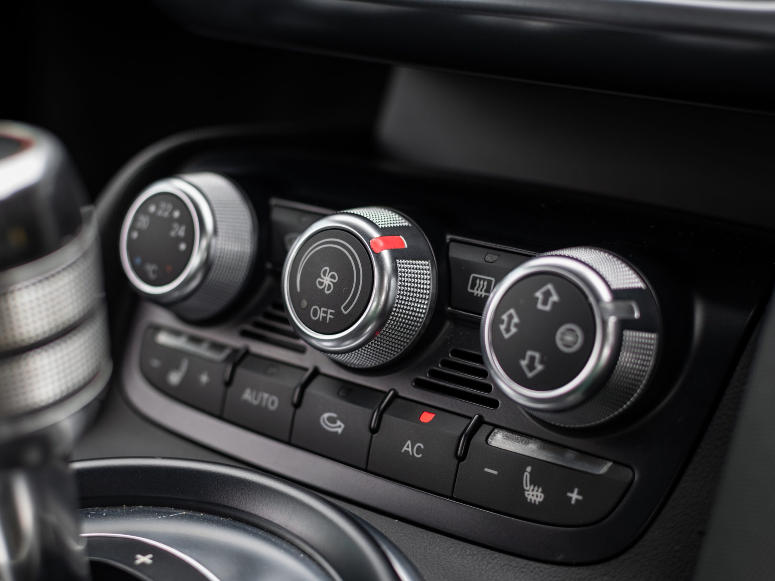 2010 AUDI R8 5.2L V10 QUATTRO