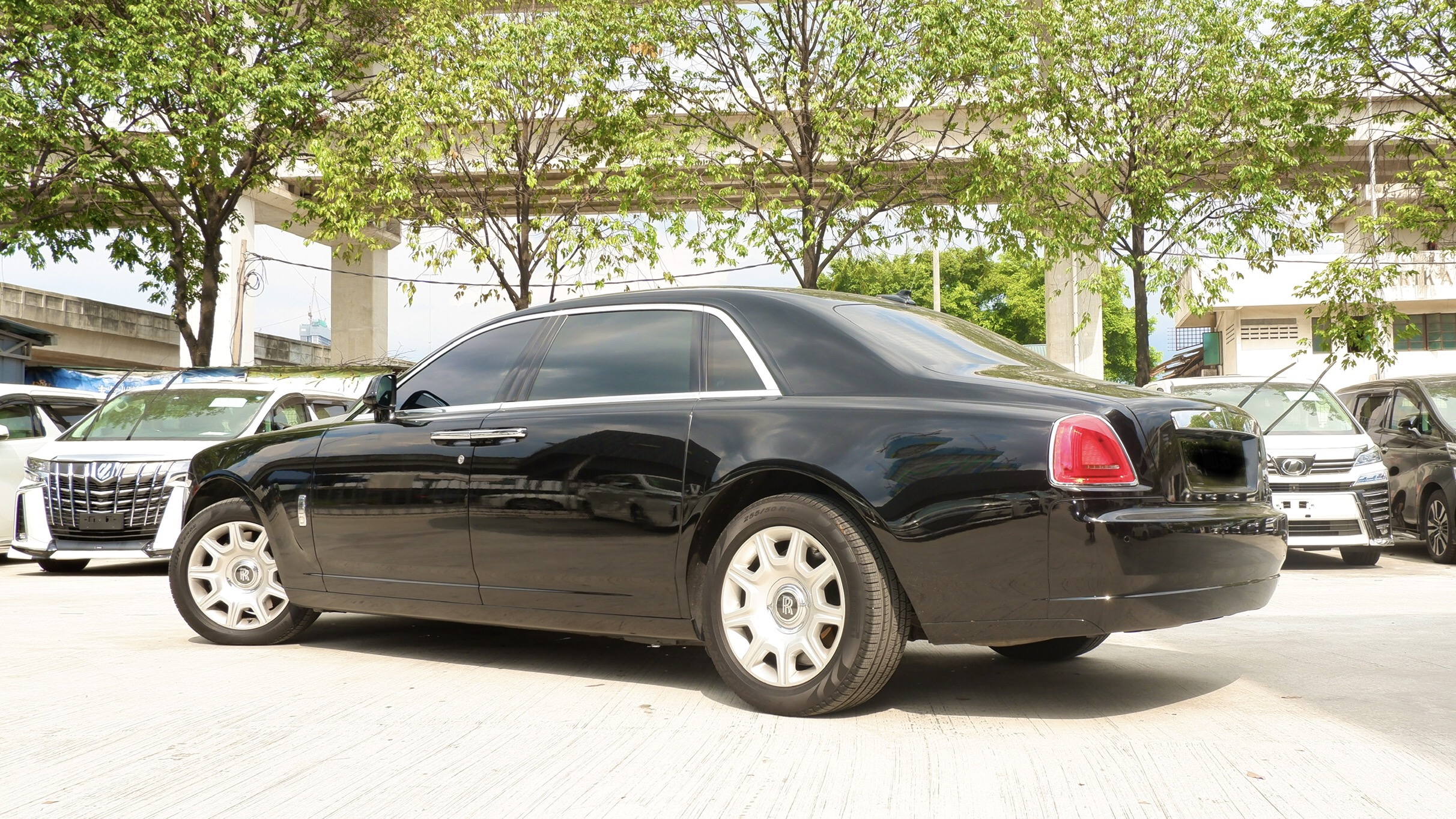2012 ROLLS ROYCE GHOST LWB