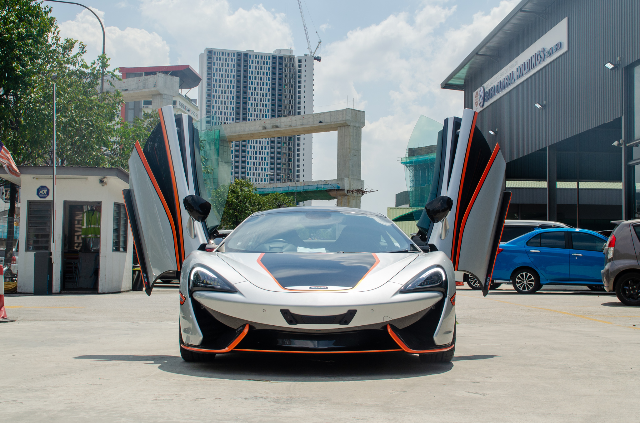 2016 MCLAREN 570S