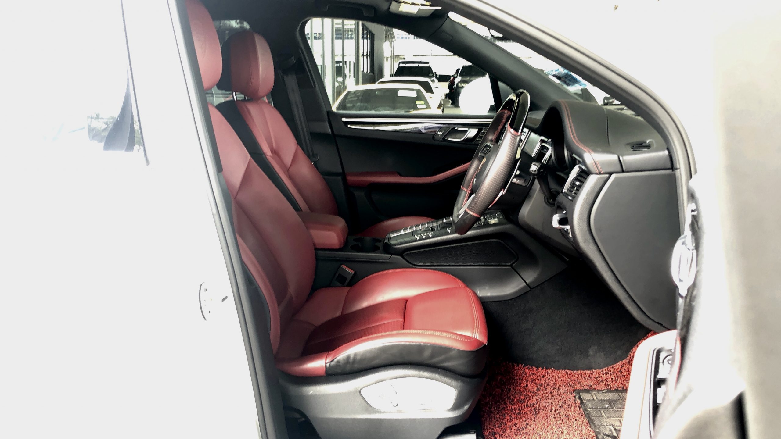 2017 PORSCHE MACAN TECH ART SPEC