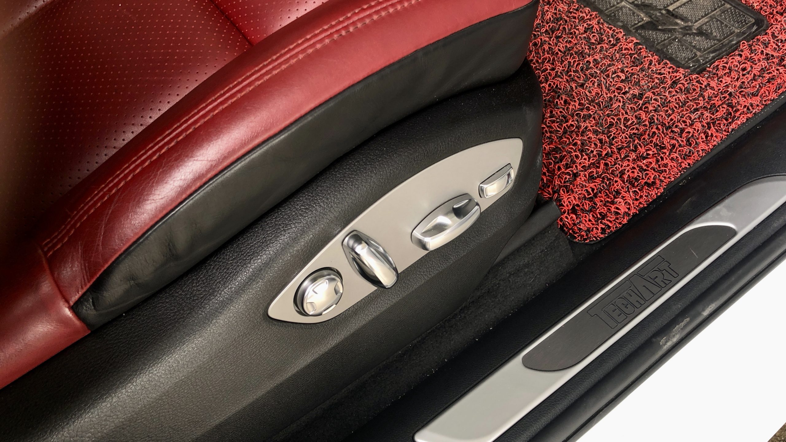 2017 PORSCHE MACAN TECH ART SPEC