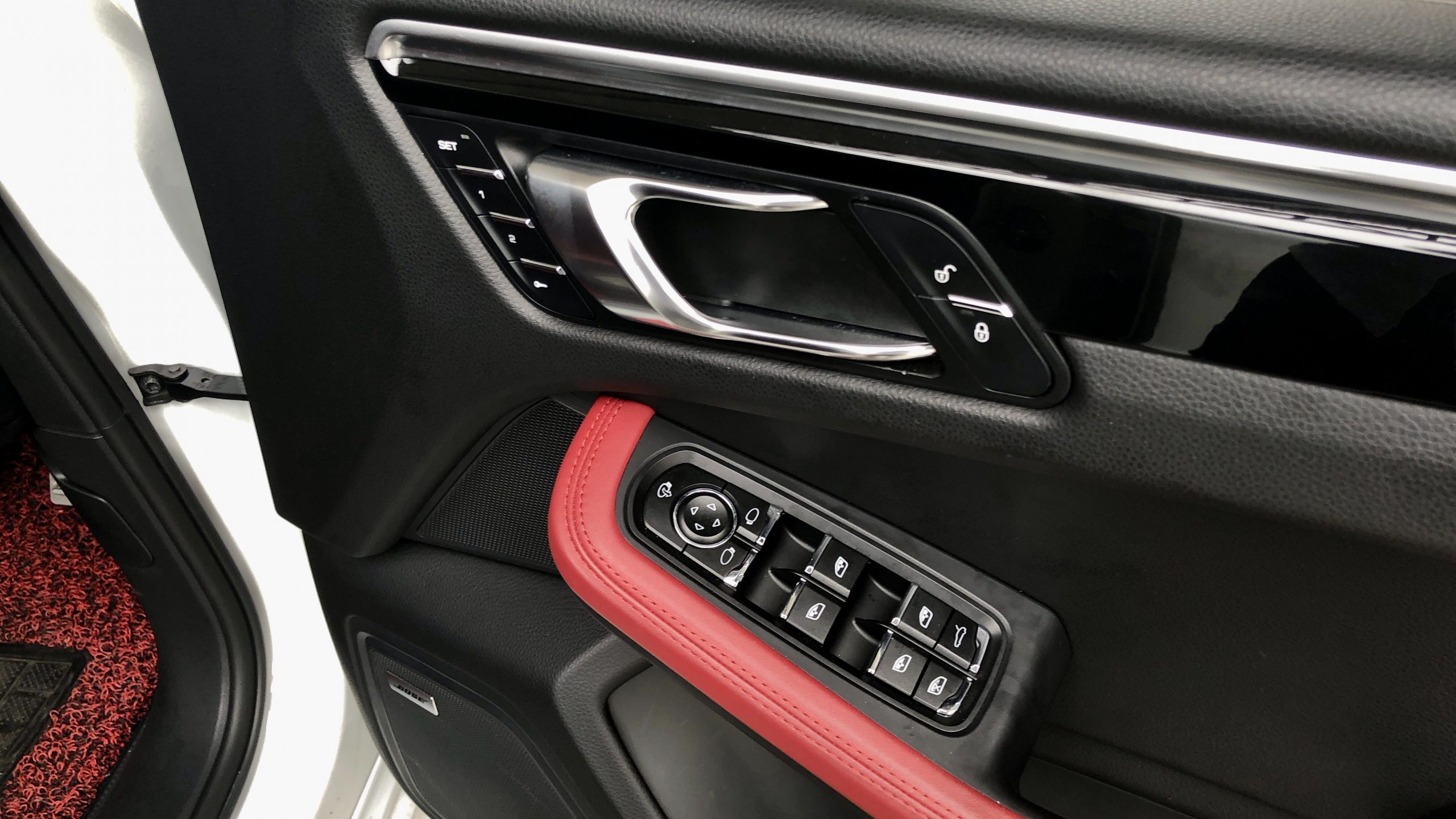 2017 PORSCHE MACAN TECH ART SPEC