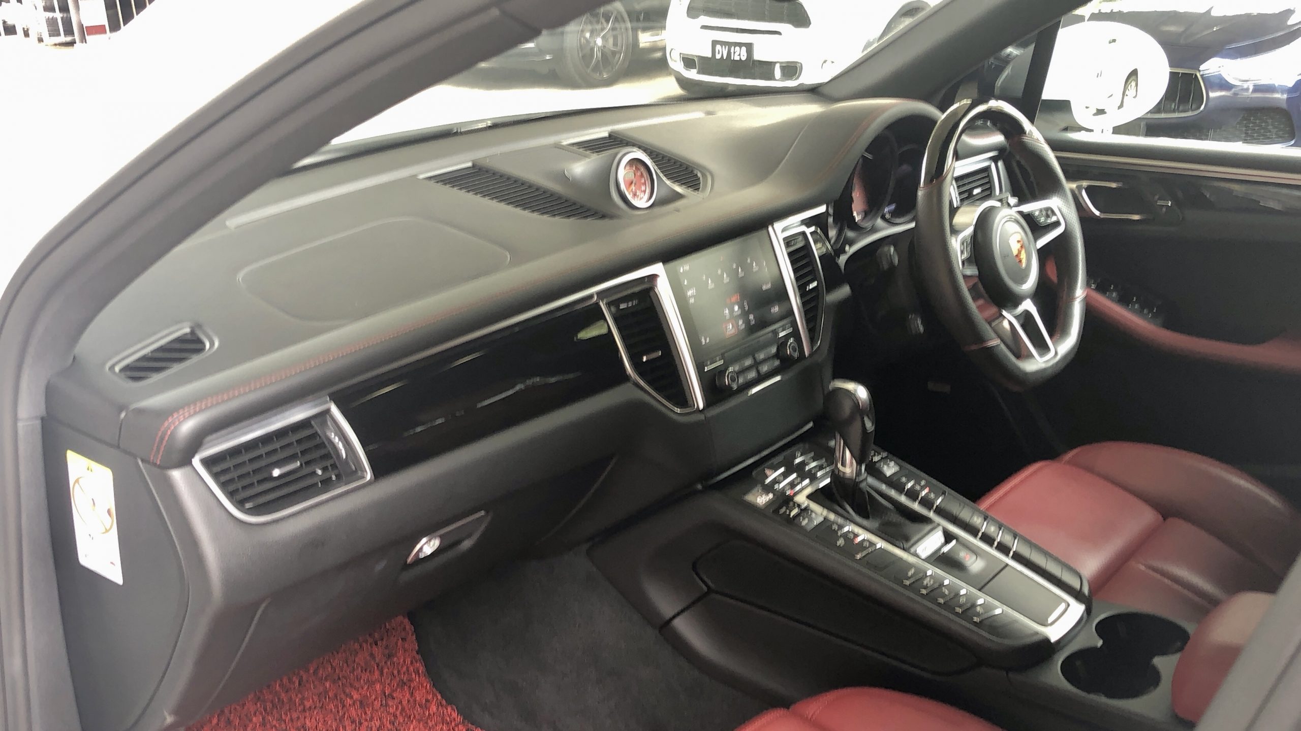 2017 PORSCHE MACAN TECH ART SPEC