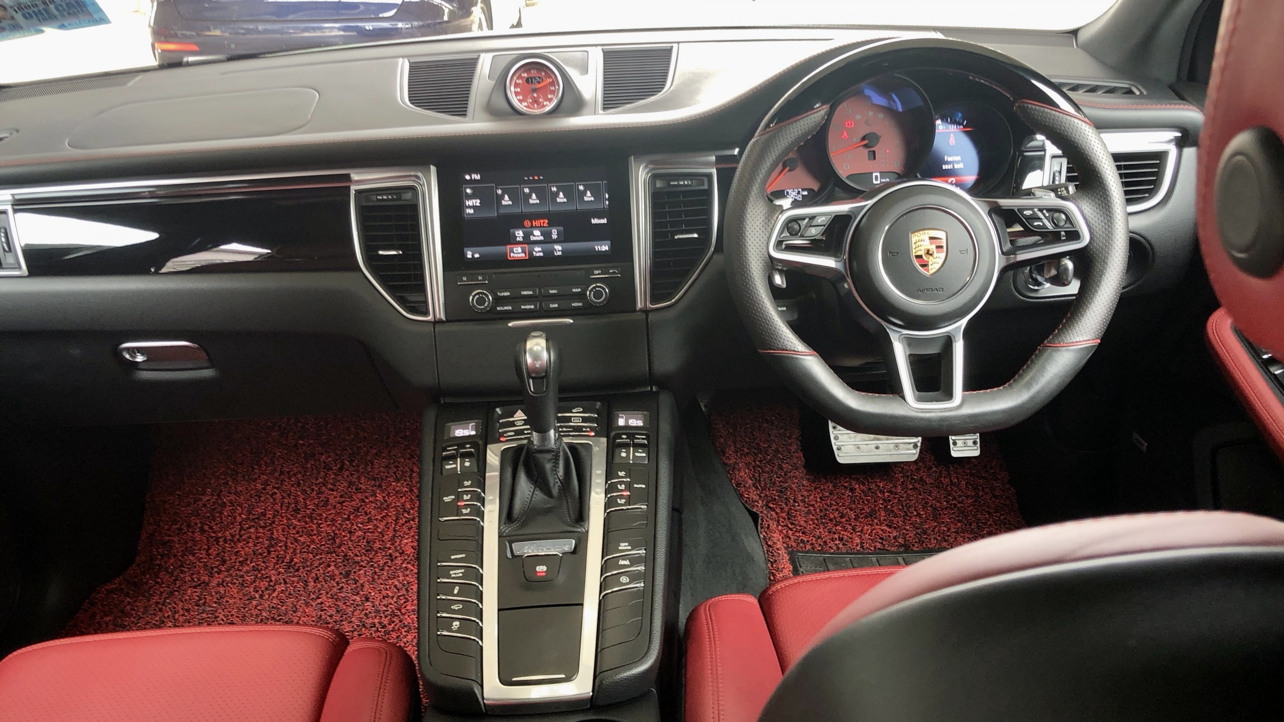 2017 PORSCHE MACAN TECH ART SPEC