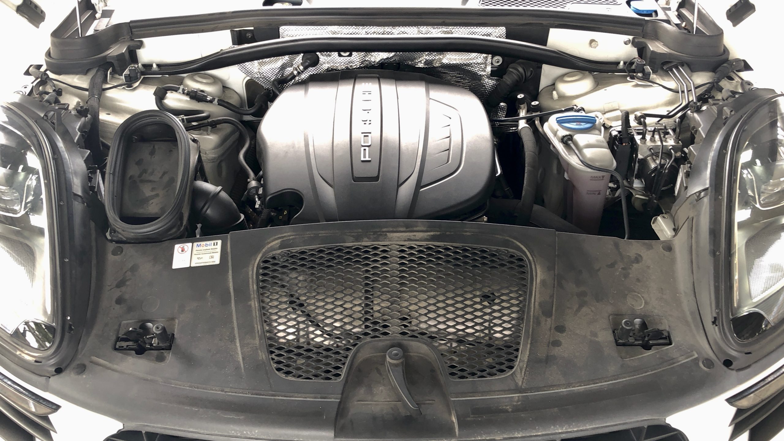 2017 PORSCHE MACAN TECH ART SPEC