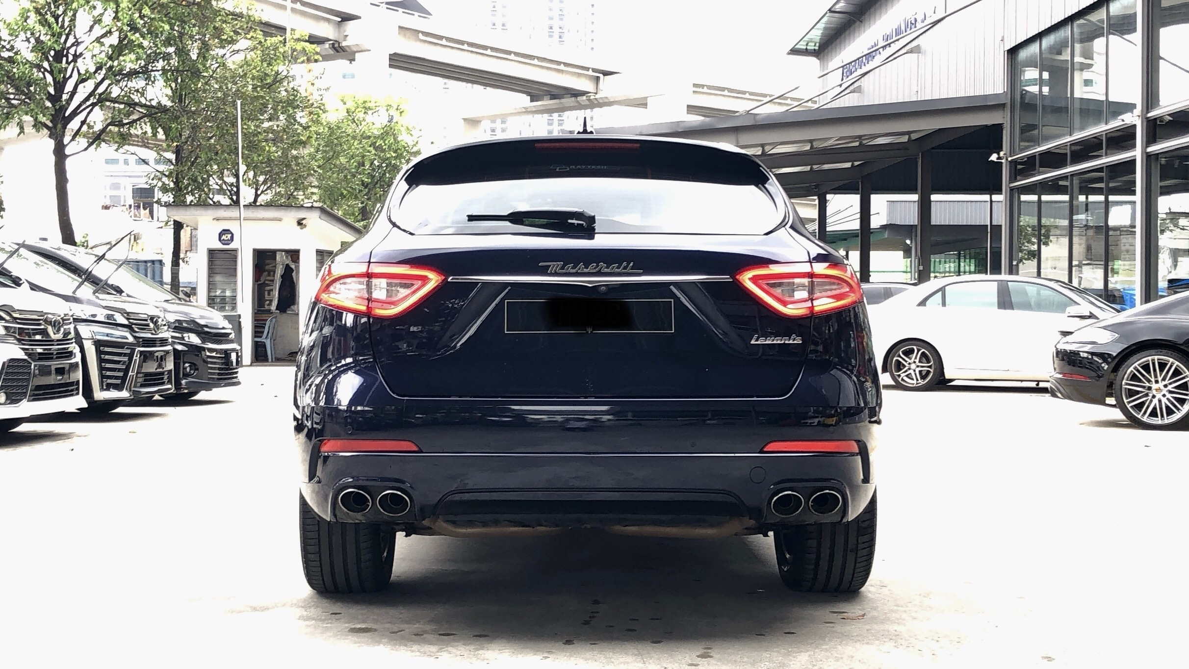 2017 MASERATI LEVANTE (LOCAL)