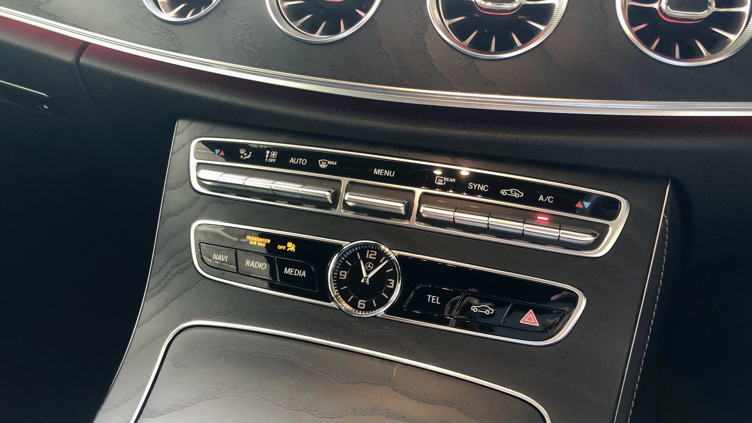 2019 MERCEDES BENZ E350 AMG LINE