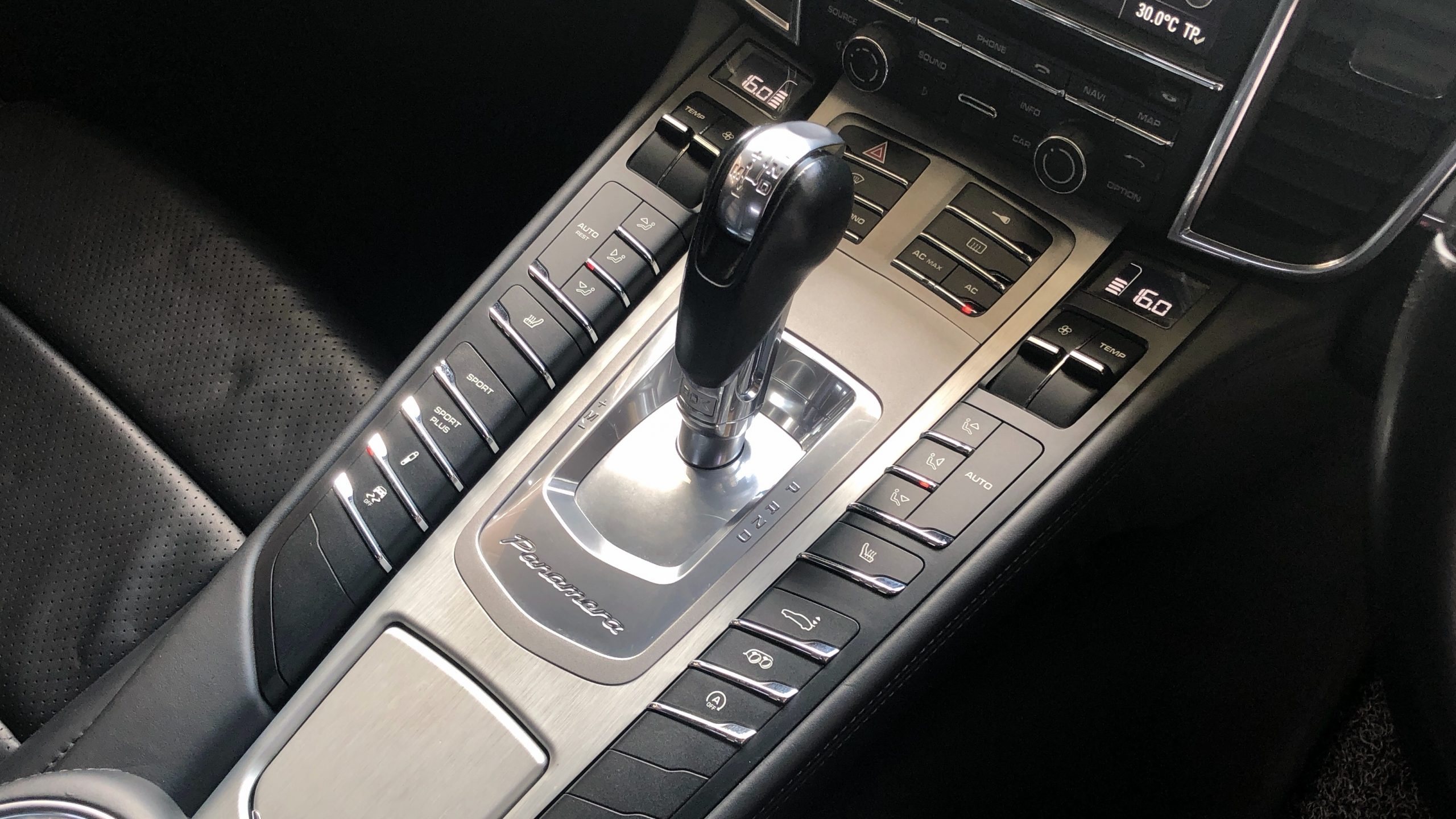 2010 PORSCHE PANAMERA 4S