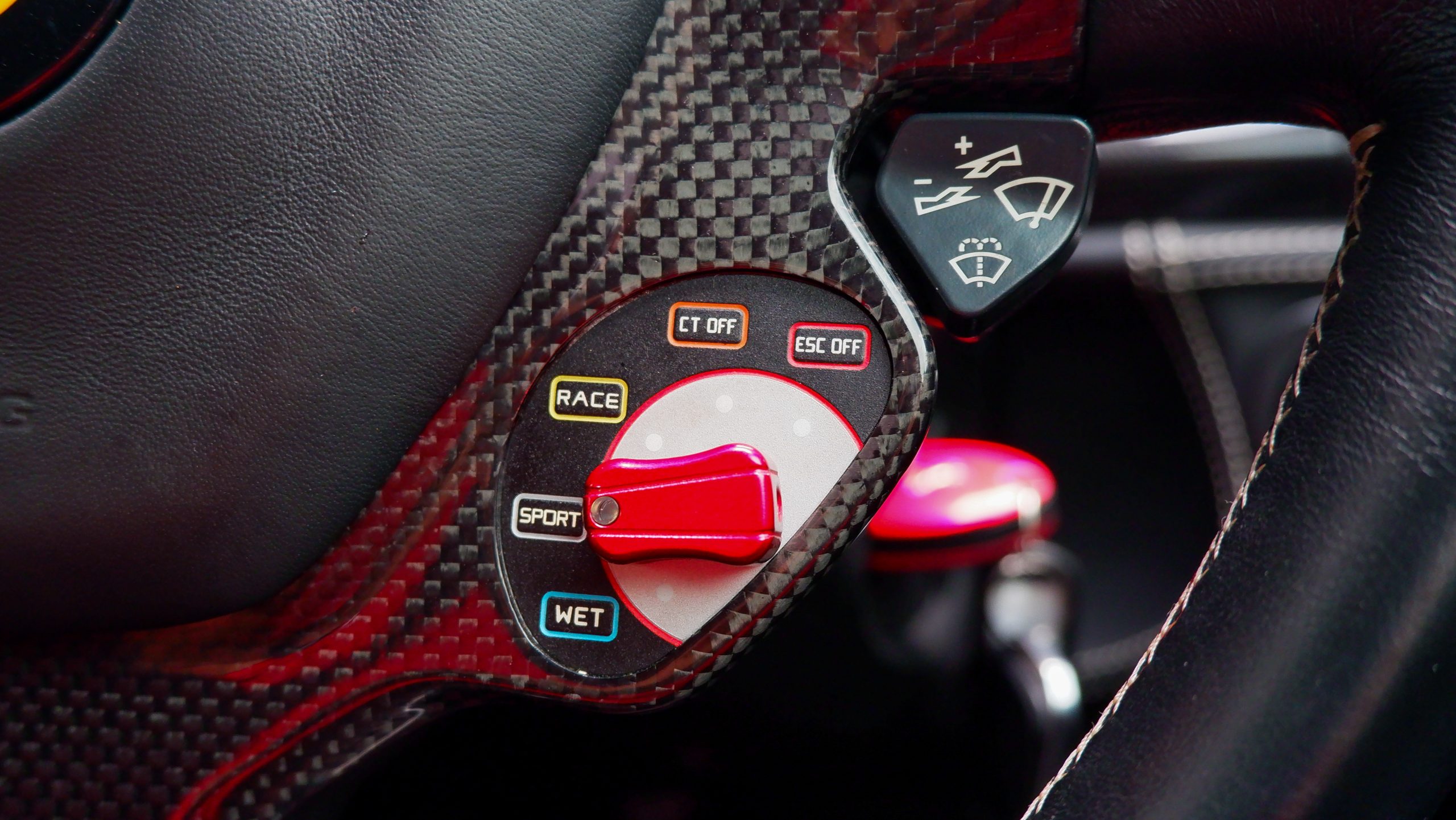 2012 FERRARI 458 ITALIA