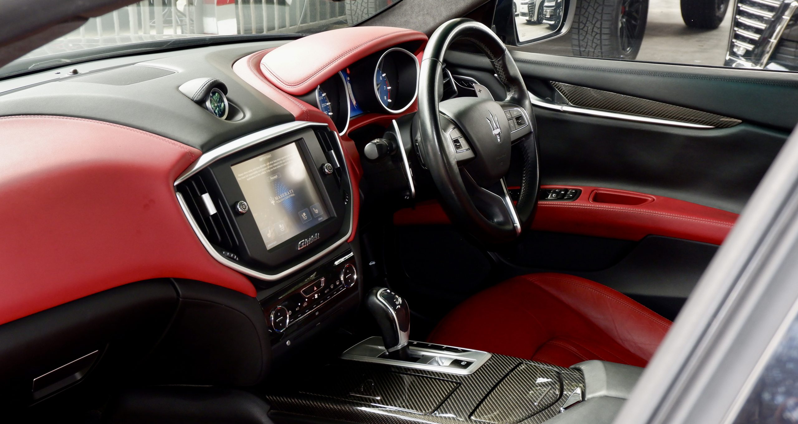 2015 MASERATI GHIBLI