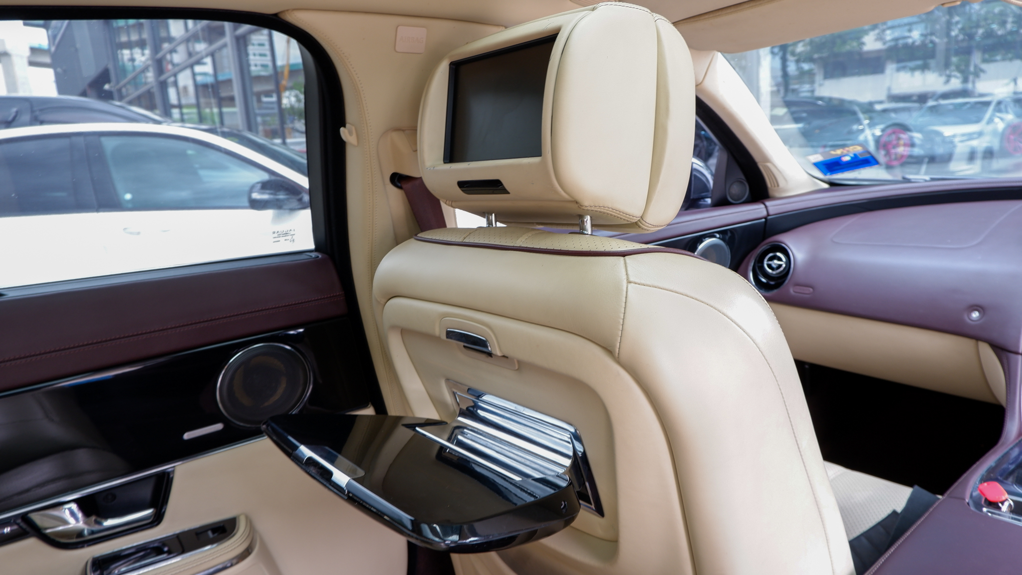 2011 JAGUAR XJL SUPERSPORT