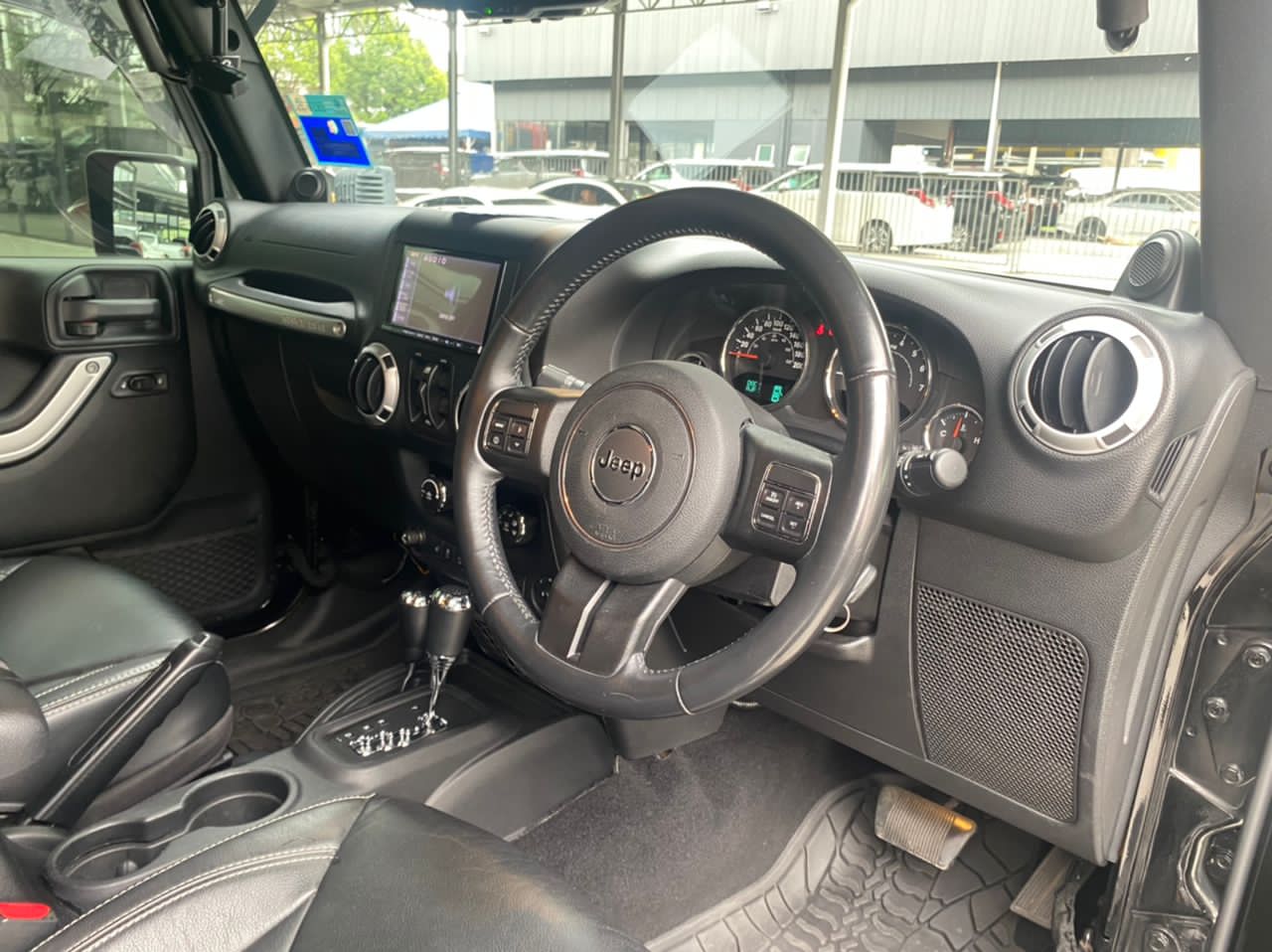 2014 JEEP WRANGLER V6