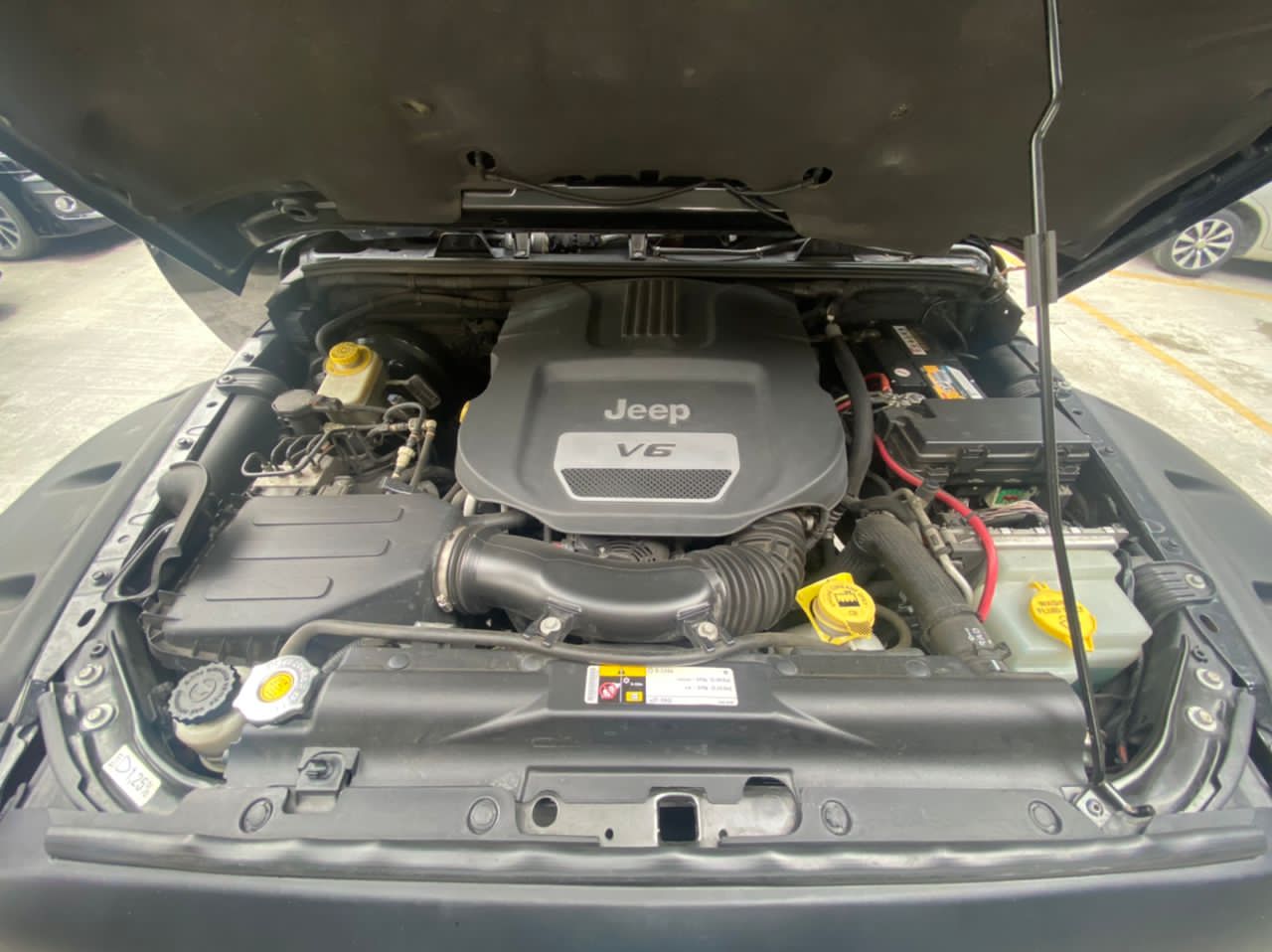 2014 JEEP WRANGLER V6