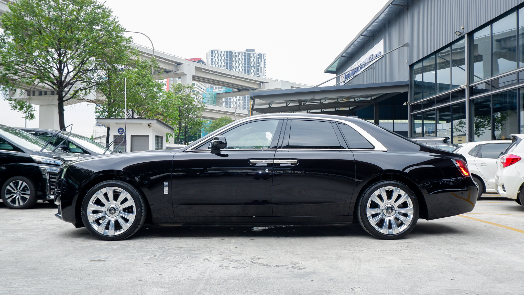 2020 ROLLS ROYCE GHOST