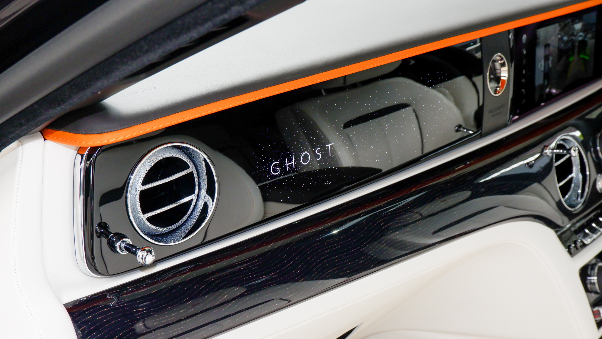 2020 ROLLS ROYCE GHOST